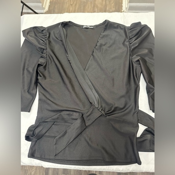 Gray Puff Sleeve Wrap Blouse with Tie Front - Picture 5 of 6